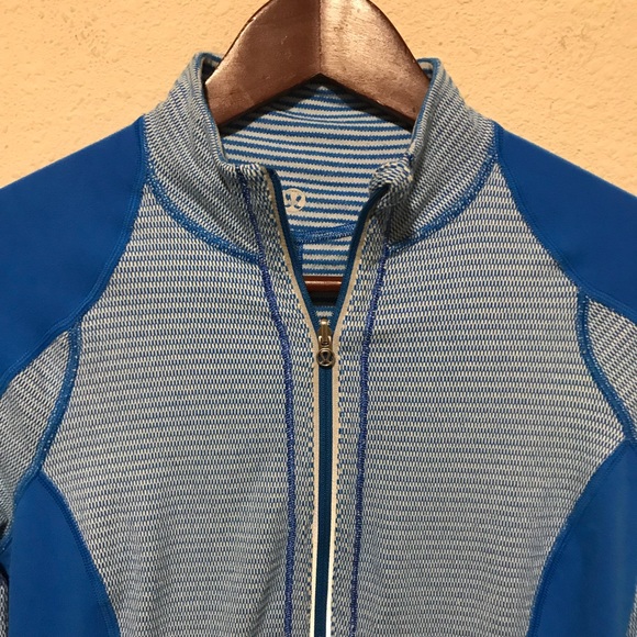 Lululemon U Turn Reflective Reversible Sweater 4 - Picture 2 of 7